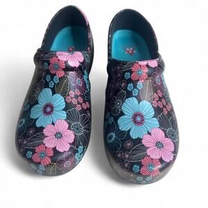 Anywear clogs great for nurses